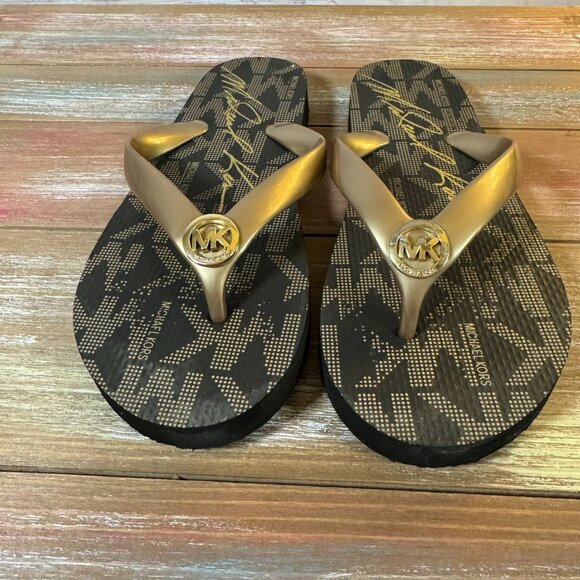 Coach Shoes - Women's Michael Kors Jet Set Signature Flip Flops Brown/Gold Logo Size 6